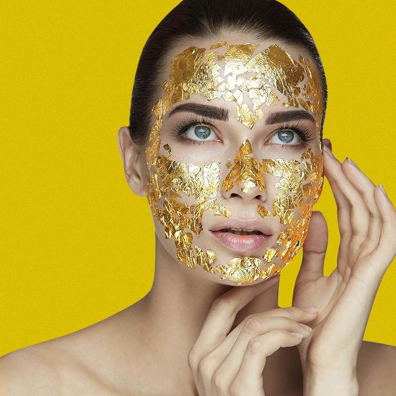 Folhas de Ouro 24K Reais em 3  - Gold Foil Flakes avaliação e preço